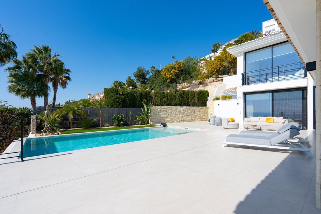 Villa in Benissa, Valencian Community, Spain 2 - 17499040
