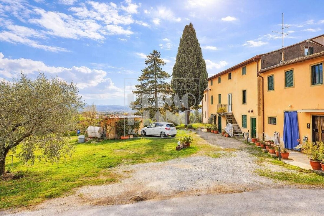 Villa in Historic Center, Lucca, Tuscany 1 - 15828988