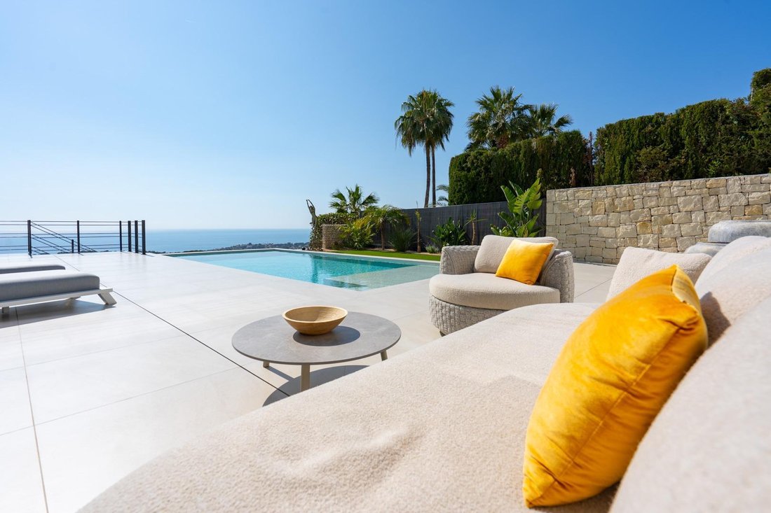 Villa in Benissa, Valencian Community, Spain 1 - 17499040