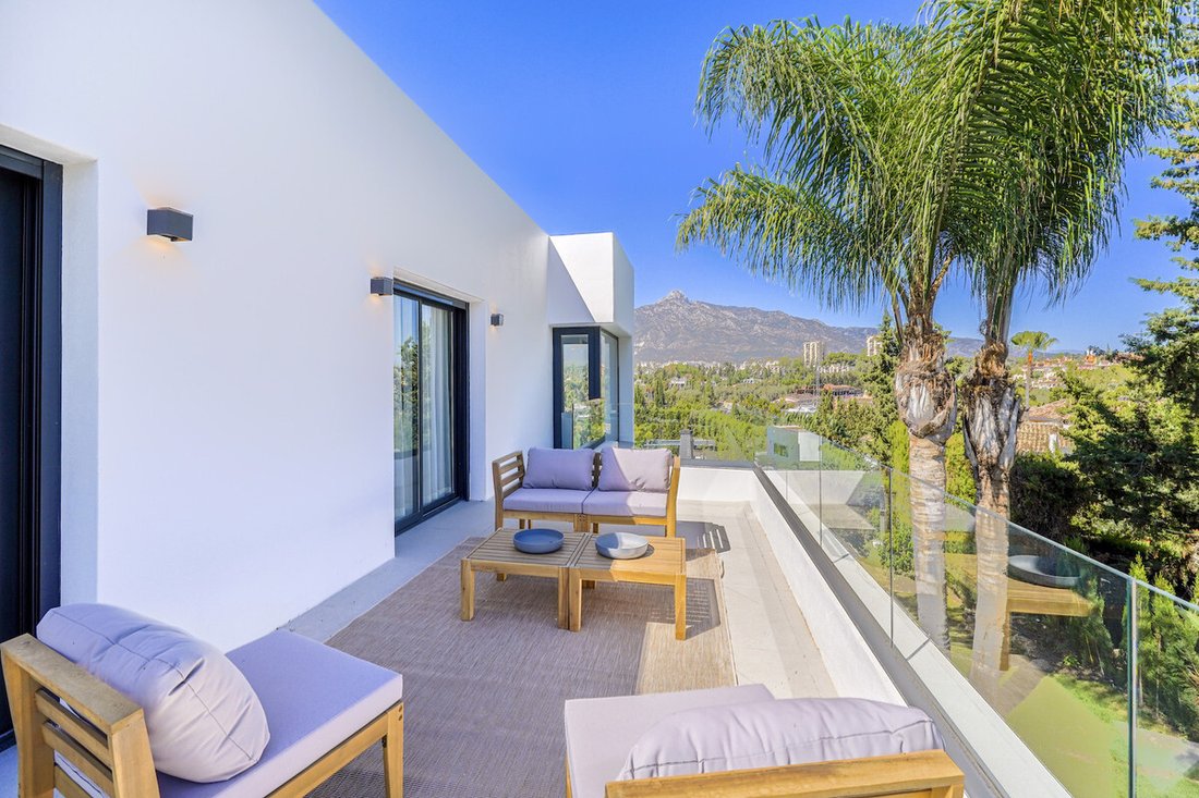 Villa a Nueva Andalucía, Marbella, Spagna 2 - 17499648