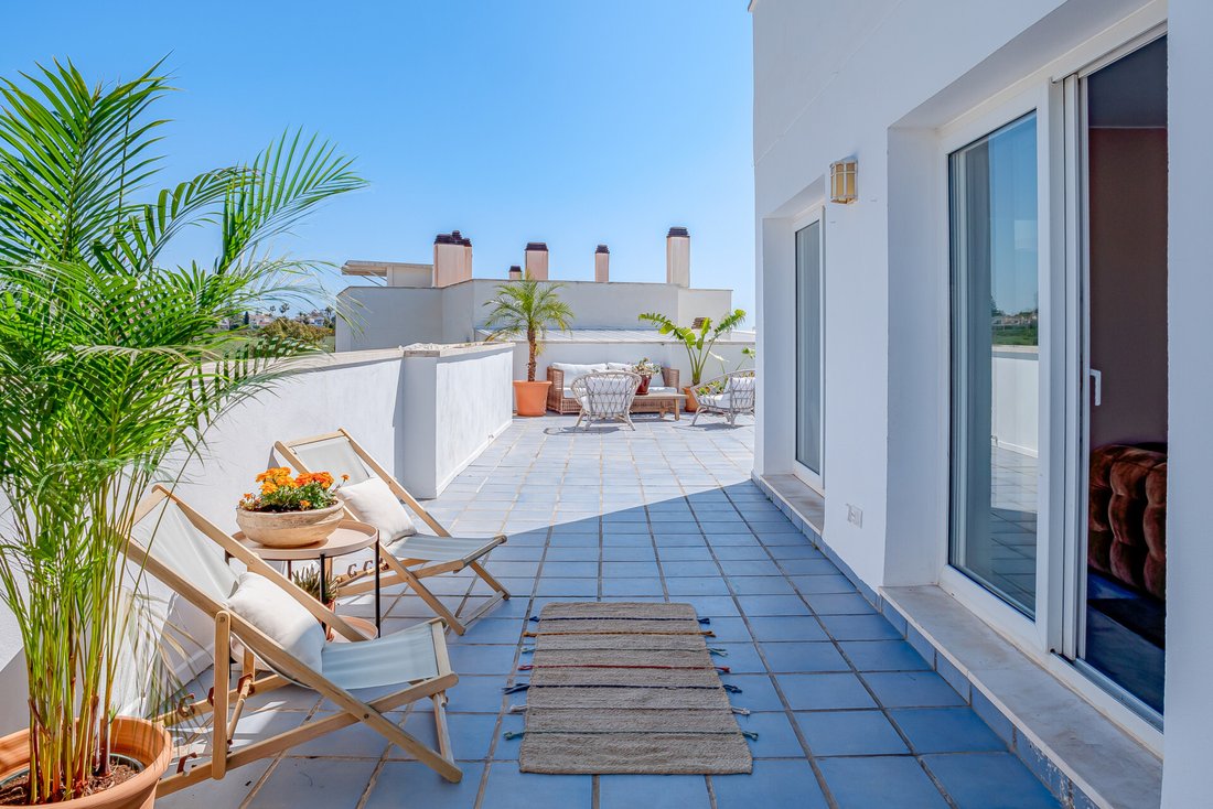 Wohnung in Nueva Andalucía, Marbella, Spanien 1 - 17499611