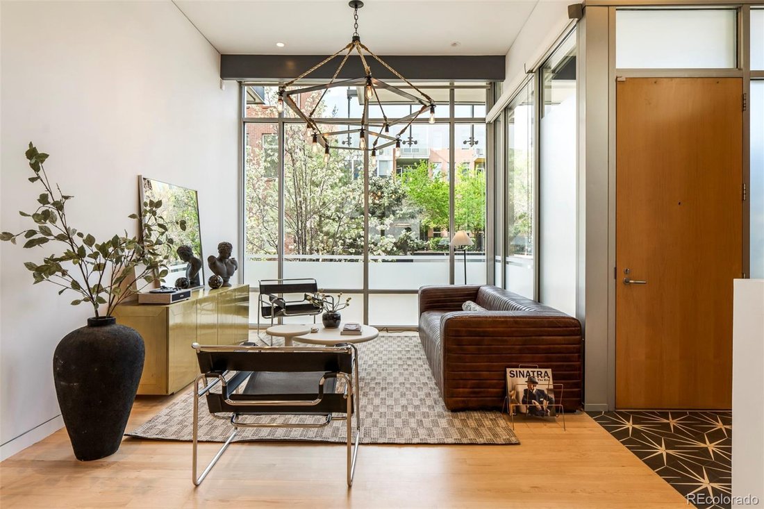 Condo in Denver, Colorado, United States 1 - 17498890