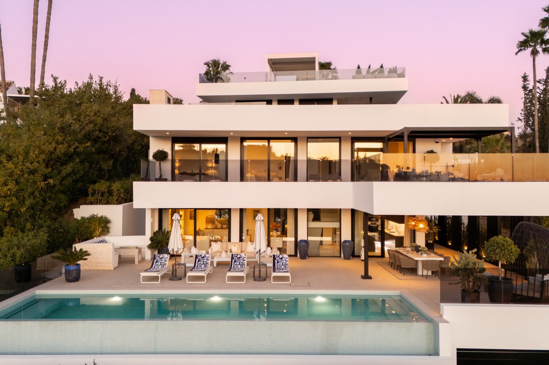 Villa in Nueva Andalucia, Marbella, Spain 1 - 17499654