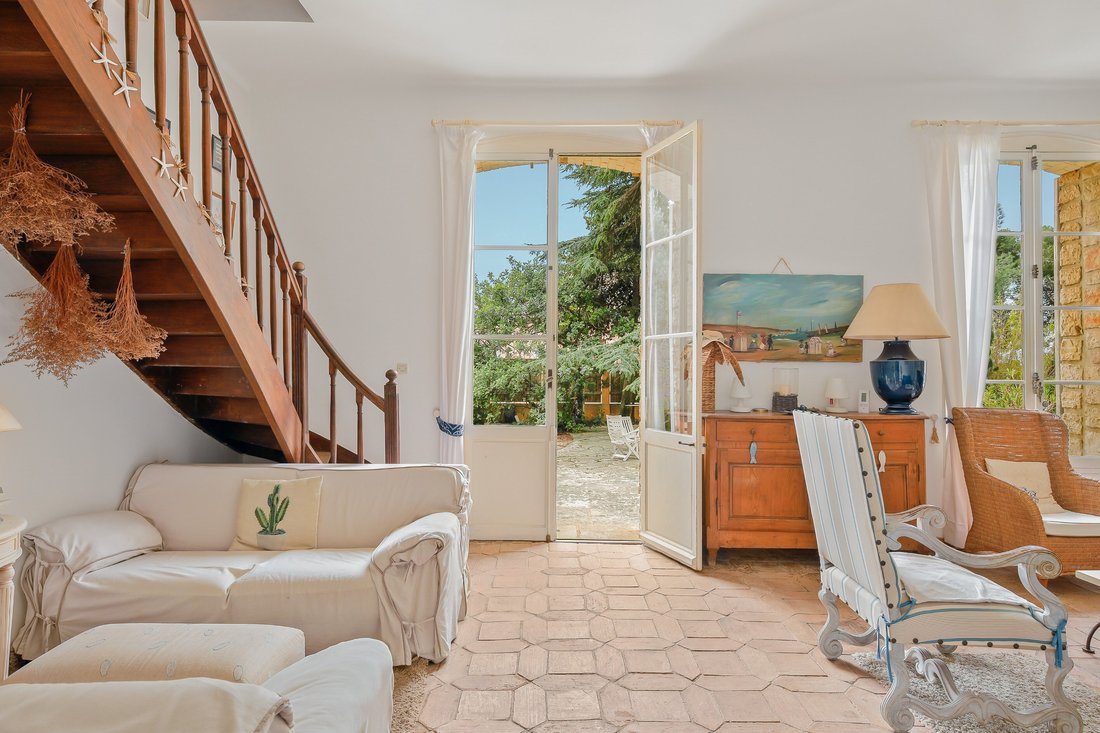 House in Bandol, Provence-Alpes-Côte d'Azur, France 5 - 17499559