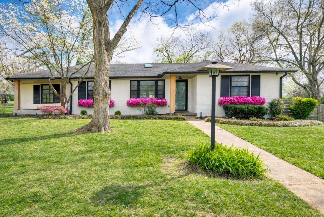 House in Nashville, Tennessee, United States 1 - 17499120