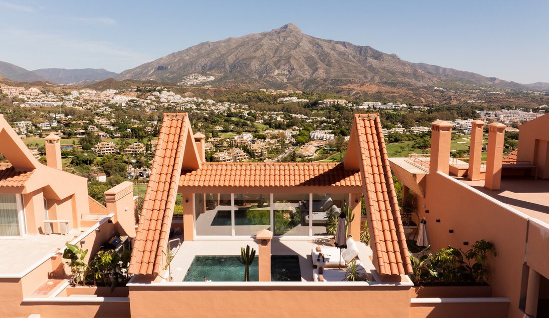 Penthouse in Nueva Andalucia, Marbella, Spain 2 - 17499645