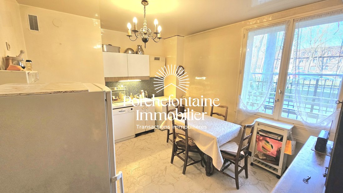 Apartment in Domaine National du Château, Versailles, France 3 - 17499605