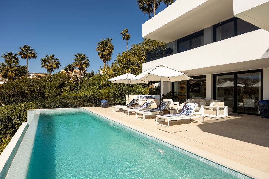 Villa in Nueva Andalucia, Marbella, Spain 2 - 17499654