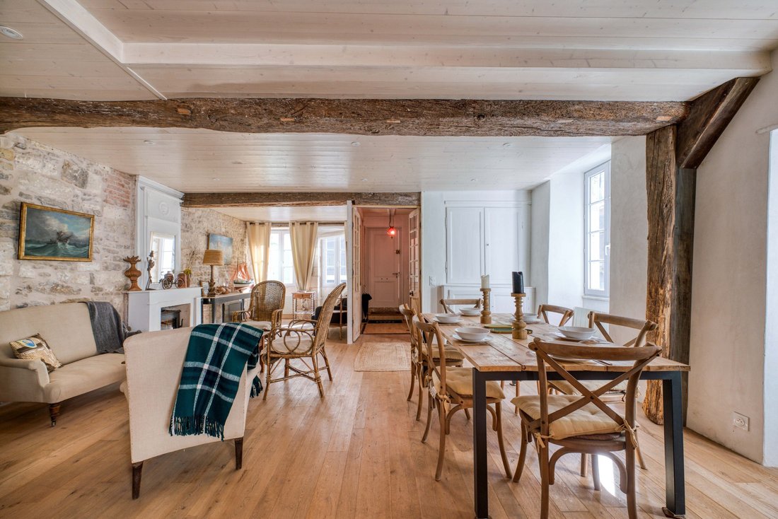 House in Saint-Martin-de-Ré, Nouvelle-Aquitaine, France 5 - 17499506