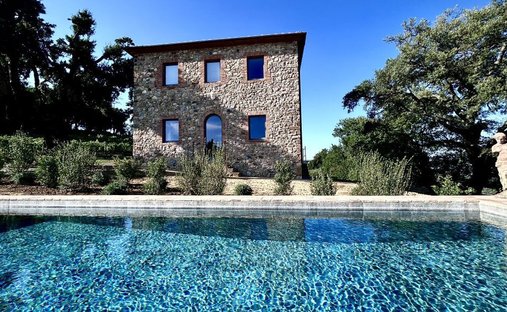 Country House in Roccastrada, Tuscany, Italy 1