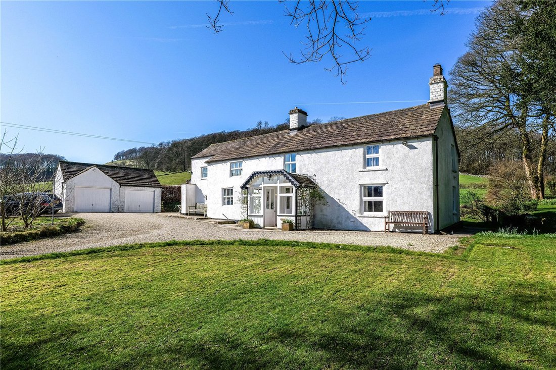 House in Dowlow, Buxton, England 1 - 17499529