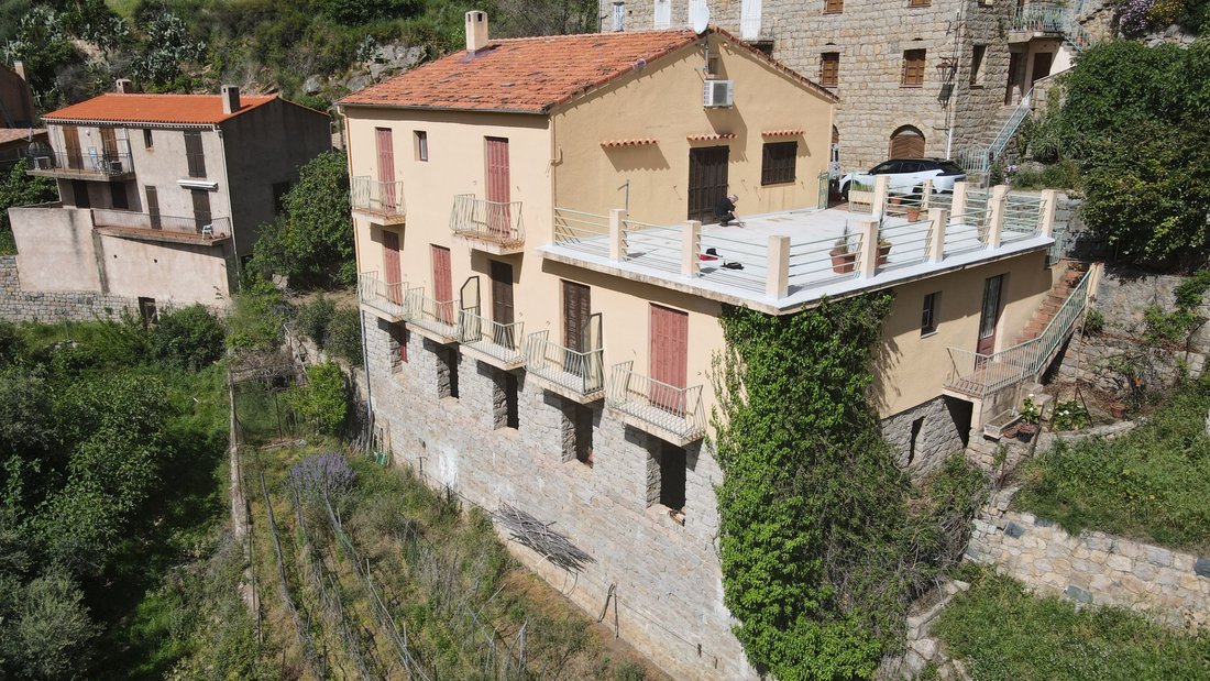 Estate in Ota, Corsica, France 1 - 17499675