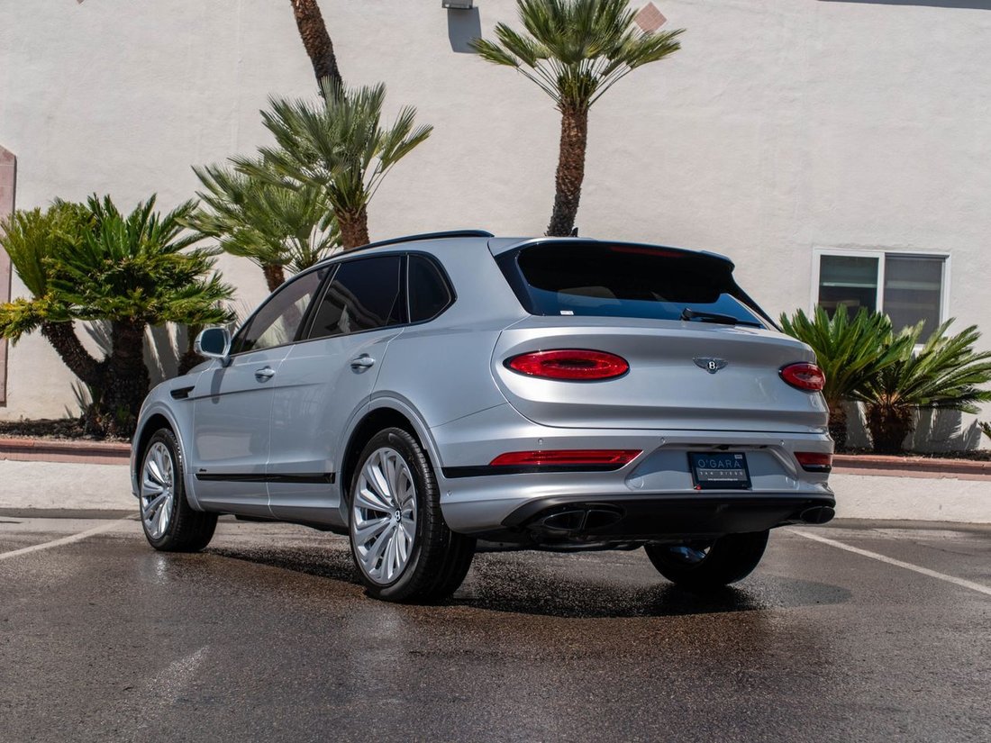 Suv in La Jolla, CA, United States 2 - 17499296