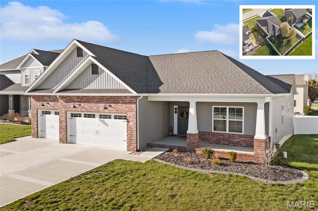 House in O'Fallon, Illinois, United States 1 - 17498992