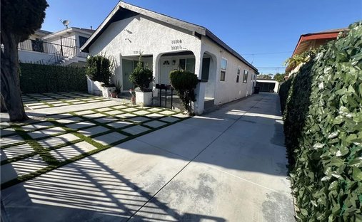 House in Signal Hill, California, United States 1