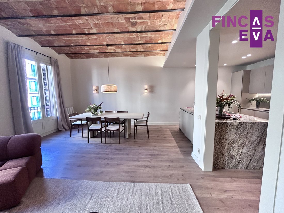 Apartment in Eixample, Barcelona, Spain 4 - 17499525