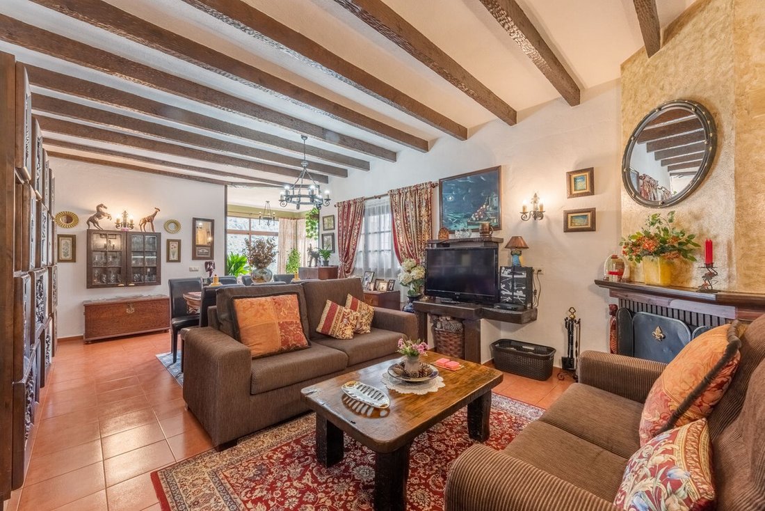 Apartment in Benahavis, Andalusia, Spain 3 - 17045719
