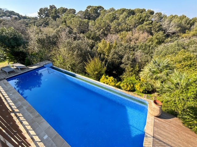 House in Les Cougoulins-Rastines, Antibes, France 3 - 17247566