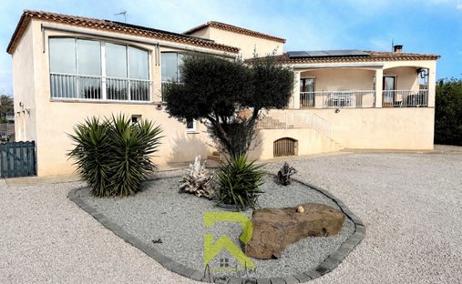 House in Cooperative, Agde, France 1
