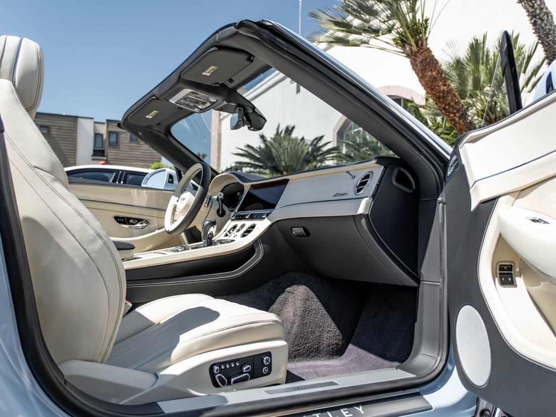 2026 Bentley Continental GTC Azure in La Jolla, CA, United States 2 - 17499312