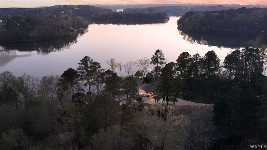 House in Northport, Alabama, United States 4 - 17499410