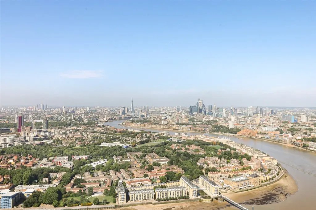 Apartment in Canary Wharf, Tower Hamlets, England 3 - 16768040