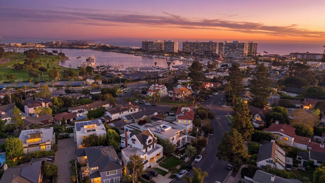 Coronado, California, United States 3 - 17433106