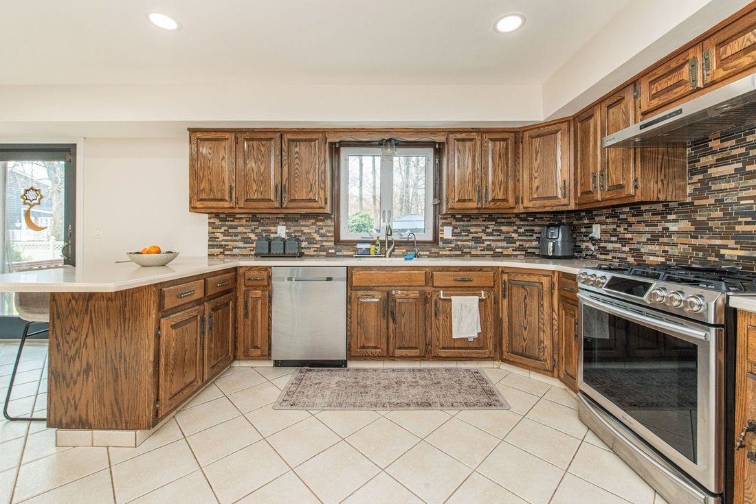 House in Fairfield, New Jersey, United States 3 - 17500603