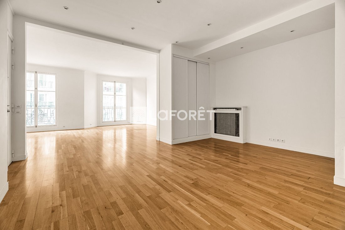 Apartment in Bois de Boulogne, Paris 16e Arrondissement, Paris 1 - 17499840