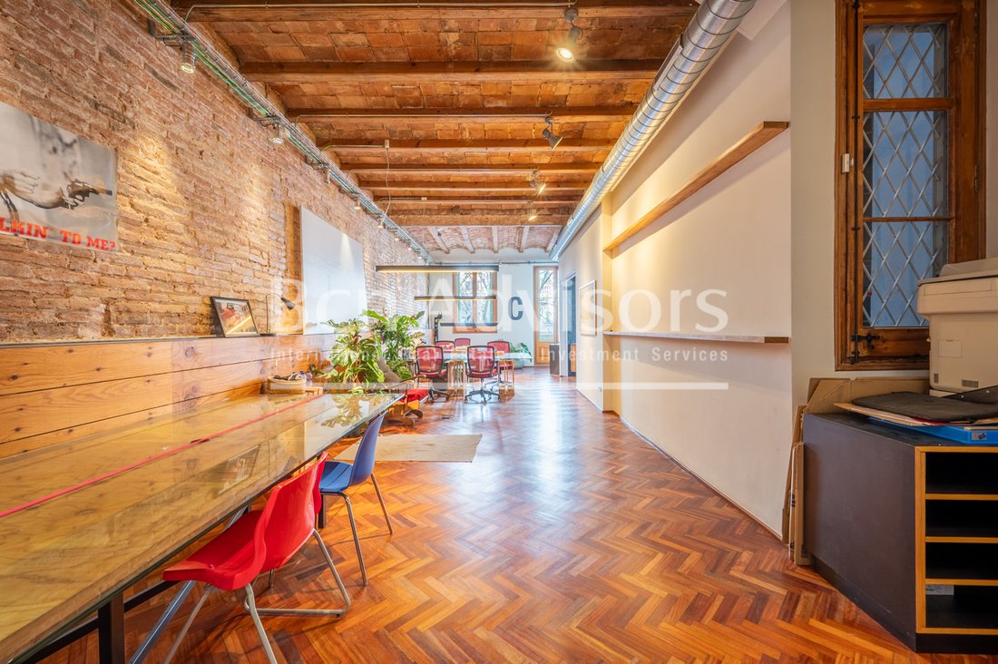 Apartment in Eixample, Barcelona, Spain 2 - 17500074