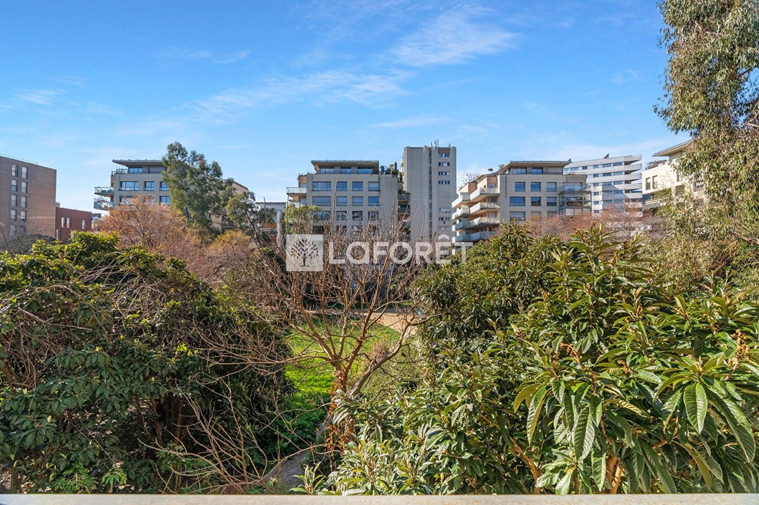 Apartment in La Fourche-Guy Môquet, Paris 17e Arrondissement, Paris 4 - 17499829