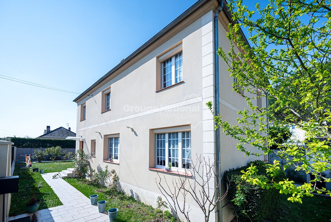 Villa in Ancien Centre Ville, Ermont, Frankreich 1 - 17499810
