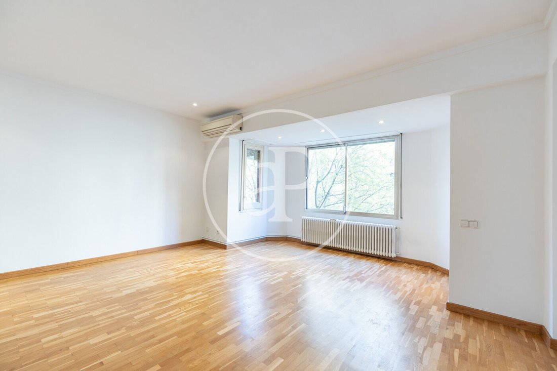Apartment in Eixample, Barcelona, Spain 1 - 17500323