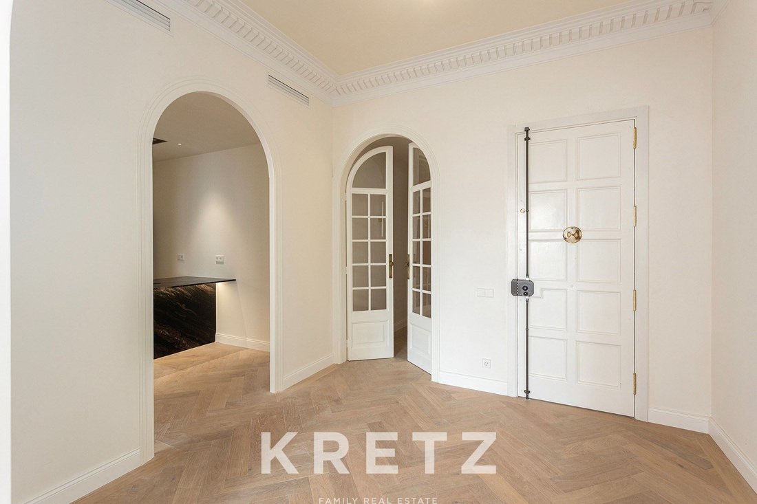 Apartment in Sarrià-Sant Gervasi, Barcelona, Spain 4 - 17500106