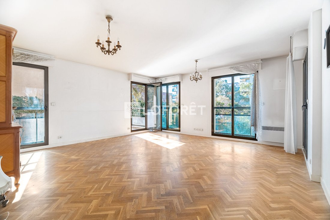 Apartment in La Fourche-Guy Môquet, Paris 17e Arrondissement, Paris 2 - 17499829