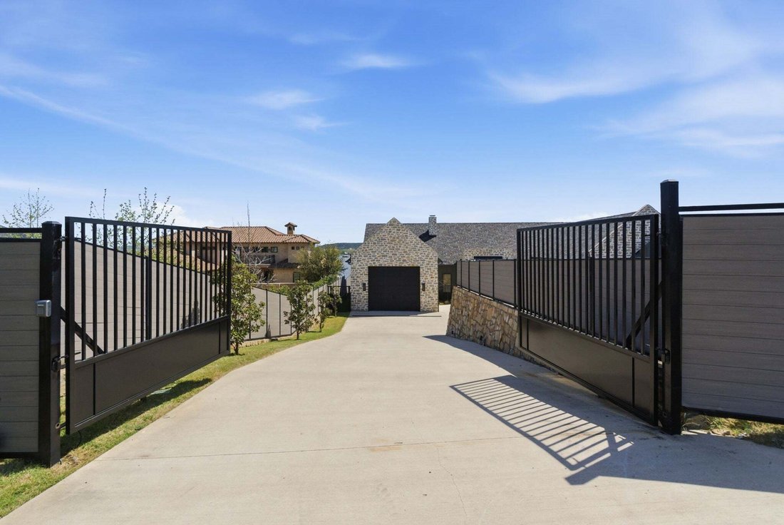 House in Graham, Texas, United States 4 - 17500605