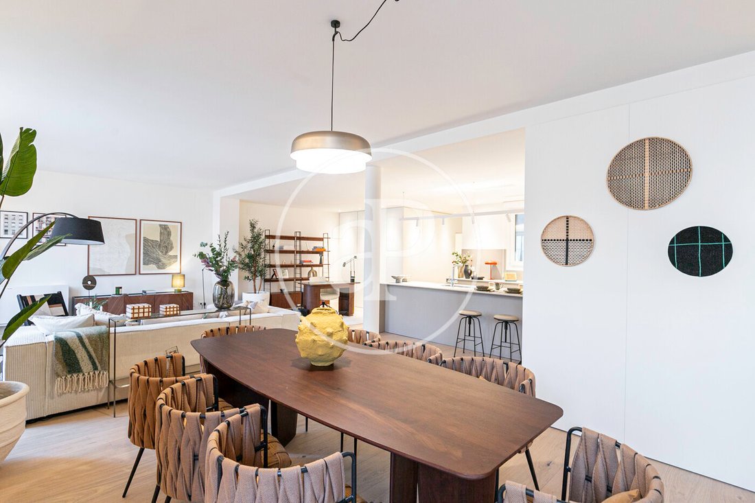 Apartment in Eixample, Barcelona, Spain 3 - 17500347