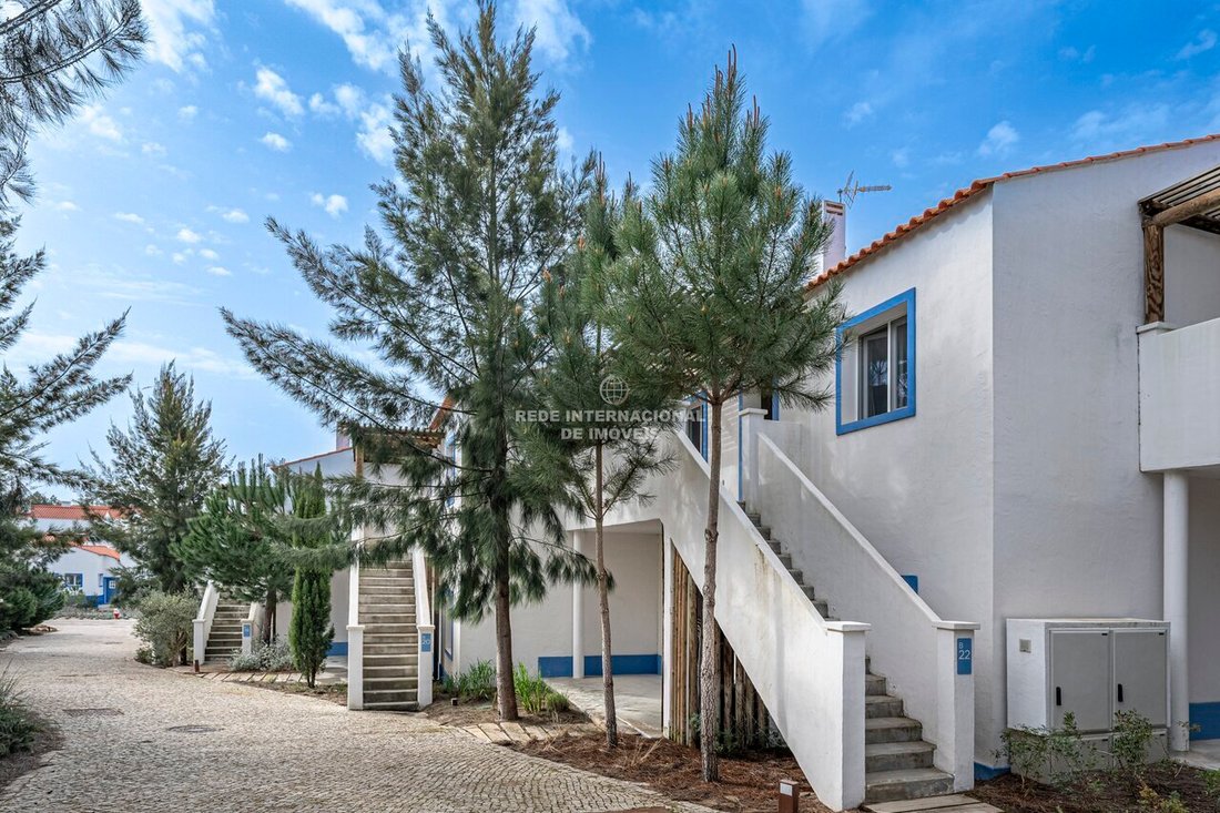 Apartment in Carvalhal, Setubal, Portugal 1 - 17500353