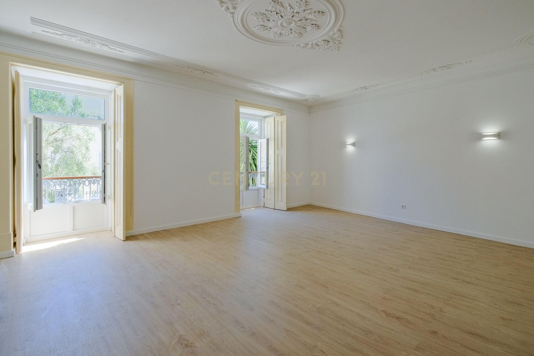 Apartment in Misericordia, Lisbon, Portugal 2 - 17497582
