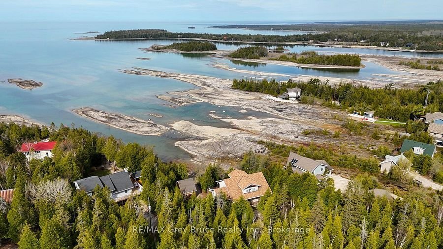 Tobermory, Ontario, Canada 4 - 17500025