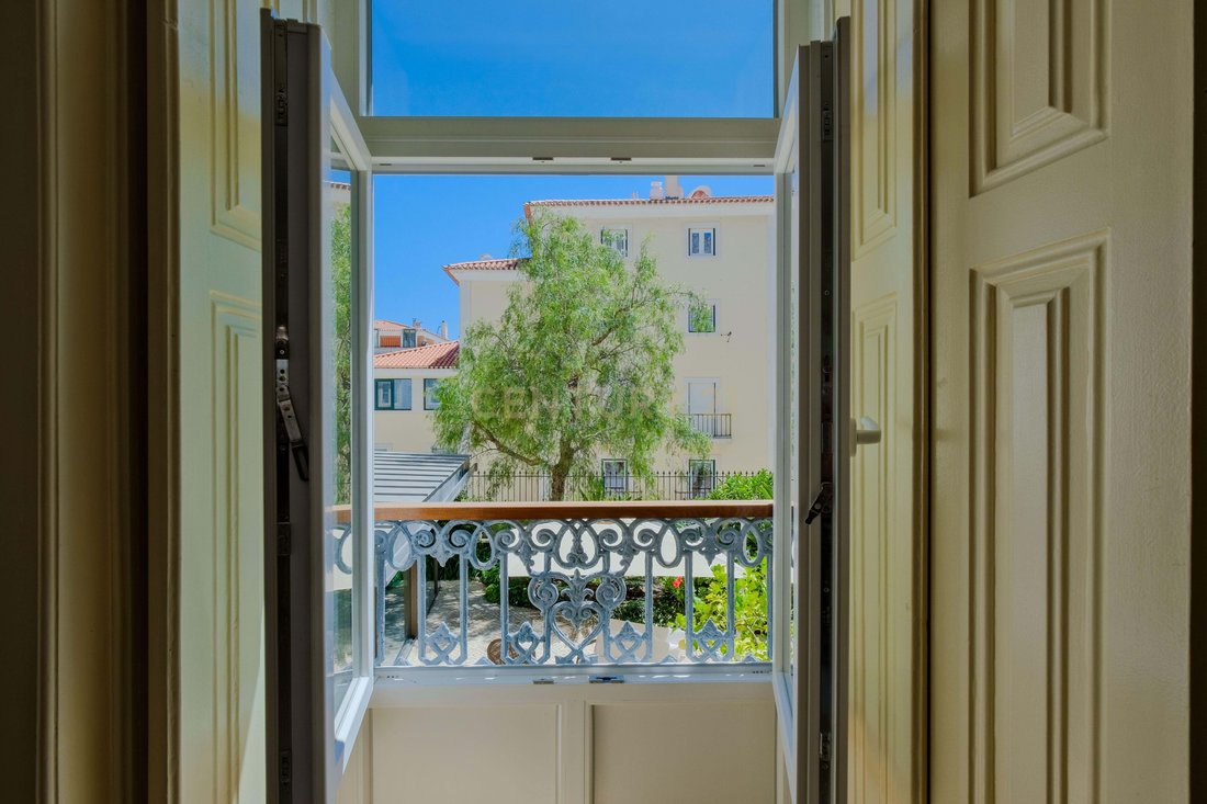 Apartment in Misericordia, Lisbon, Portugal 4 - 17497582