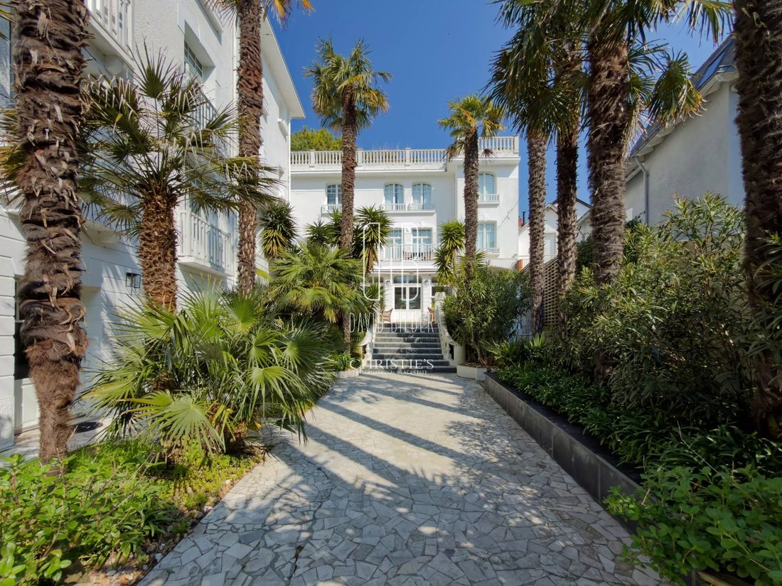 Villa in Gare-Grand Clos, La Baule-Escoublac, France 1 - 17499981