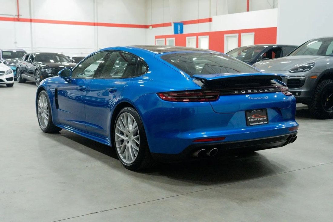 Sedan in Kent, WA, United States 4 - 17500373