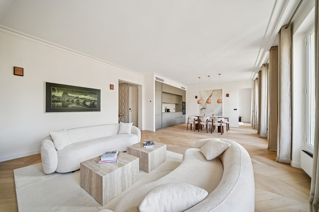 Apartment in Invalides, Paris 7e Arrondissement, Paris 2 - 17499914