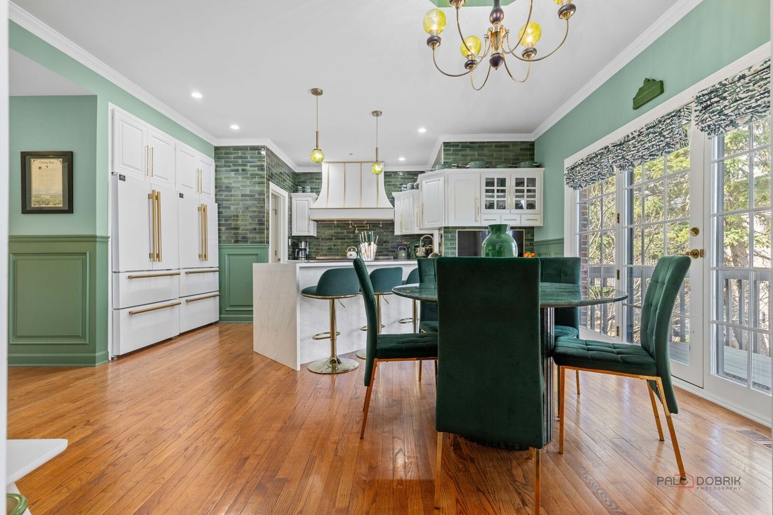 House in Burr Ridge, Illinois, United States 4 - 17500951