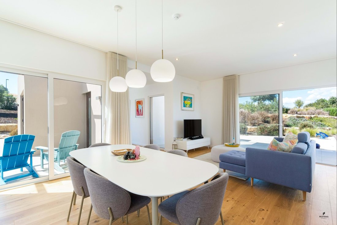 Townhouse in Estombar e Parchal, Algarve, Portugal 3 - 17500840