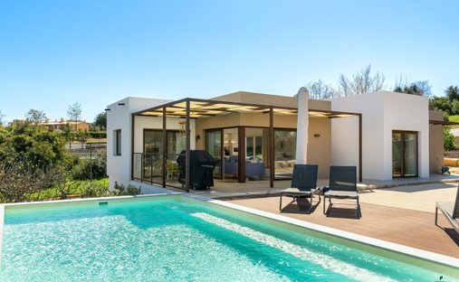 Townhouse in Estombar e Parchal, Algarve, Portugal 1