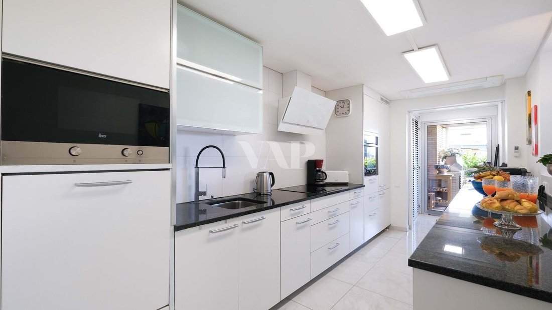 Apartment in Vilamoura, Quarteira, Algarve 4 - 17500872