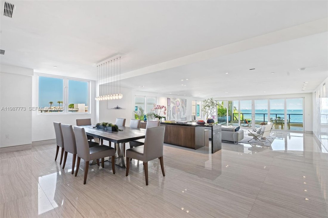 Condo in Miami, Florida, United States 3 - 17501165
