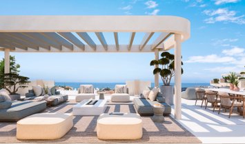 Penthouse in Estepona, Andalusia, Spain 1